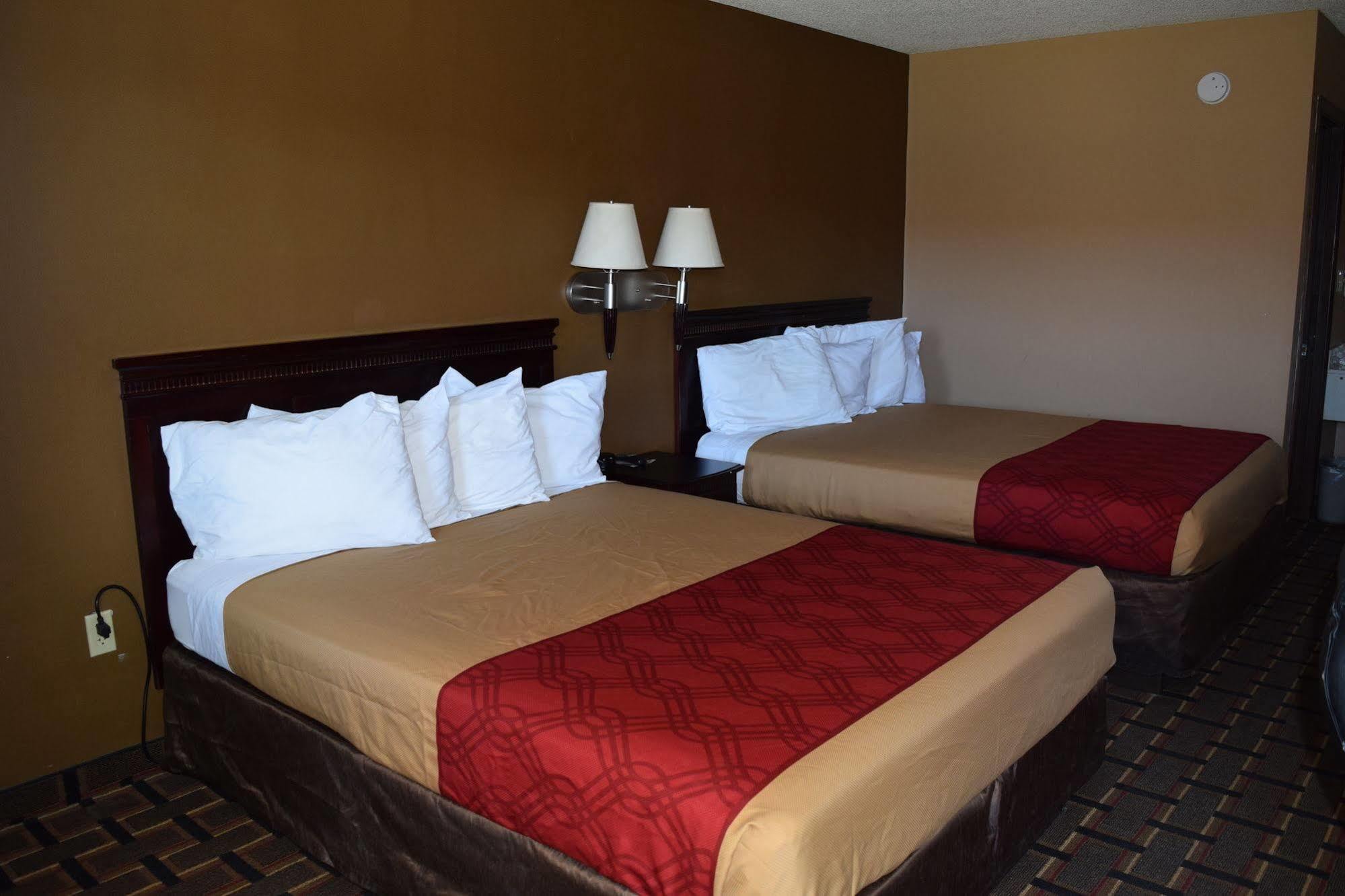Econo Lodge Richburg Buitenkant foto